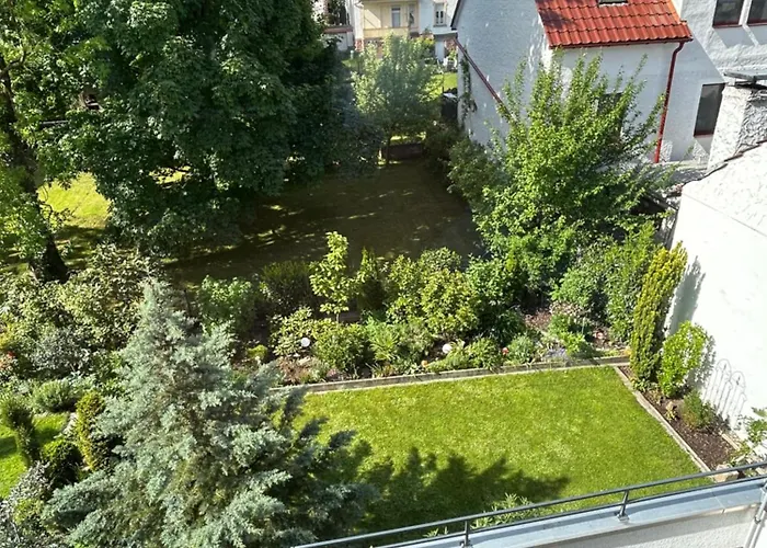 Cube - Ferienhaus mit Garten und Terrasse in Eberbach