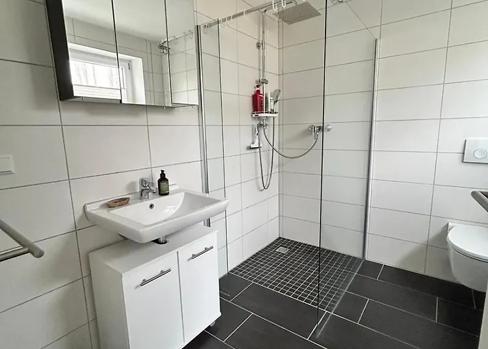 Cube - Ferienhaus mit Garten und Terrasse in Eberbach